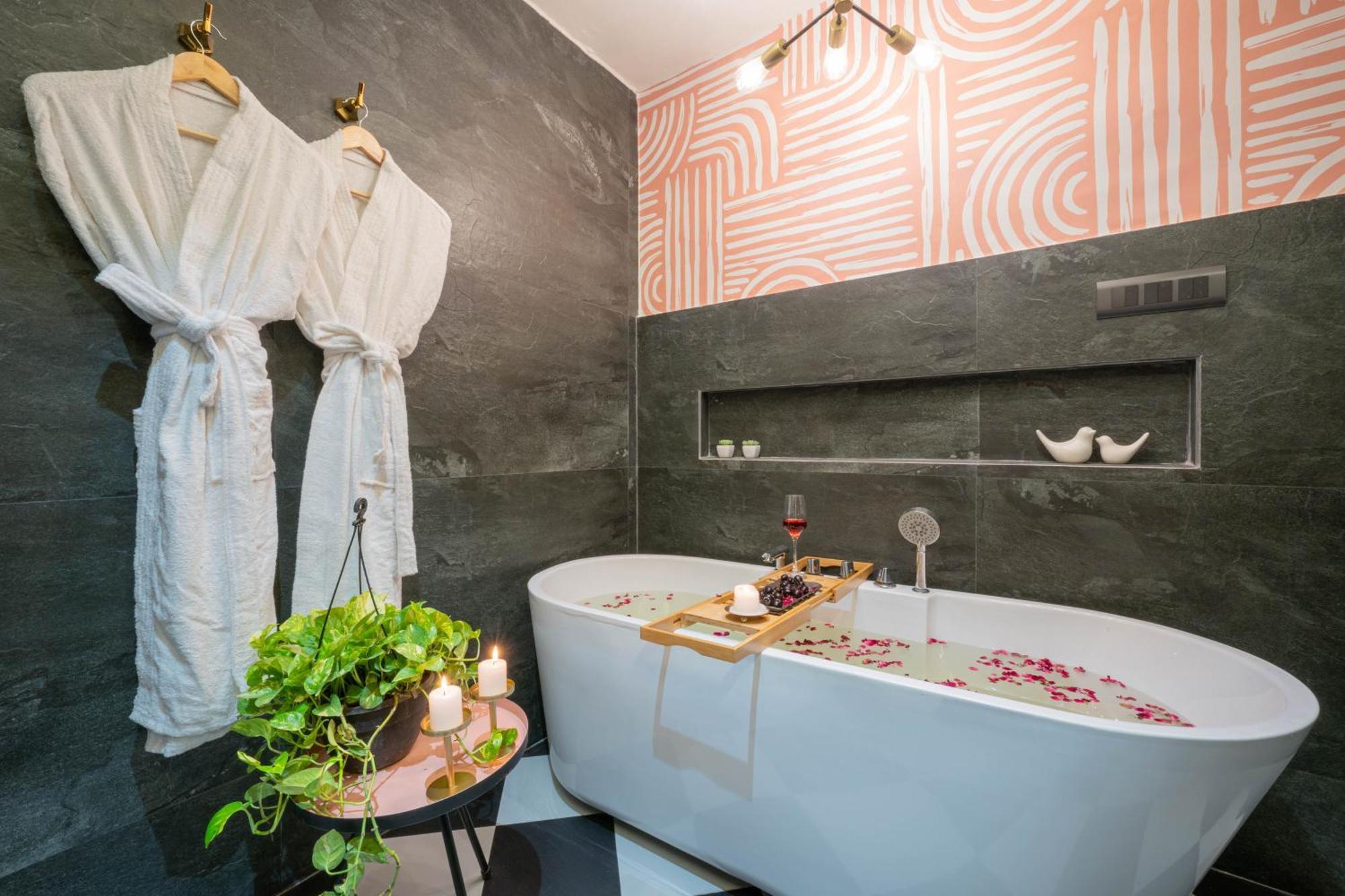 גורגאון Boutique Hotel By One Tree מראה חיצוני תמונה